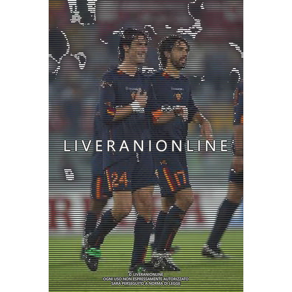 ROMA 24/09/03 COPPA UEFA ROMA-VARDAR SKOPJE NELLA FOTO: MARCO DELVECCHIO E DAMIANO TOMMASI ESULTANTI* FOTO TERRUSO/ AGENZIA ALDO LIVERANI