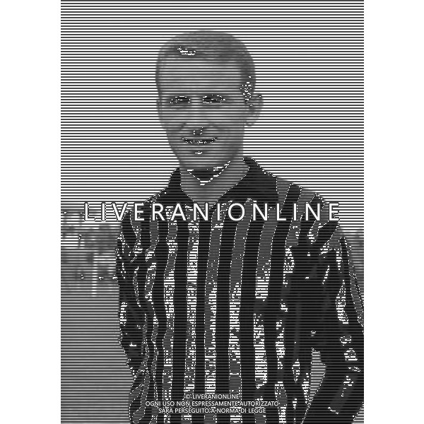 Giovanni Trapattoni Calciatore con la maglia del Milan ph archivio Ag. Aldo Liverani Retrospettiva