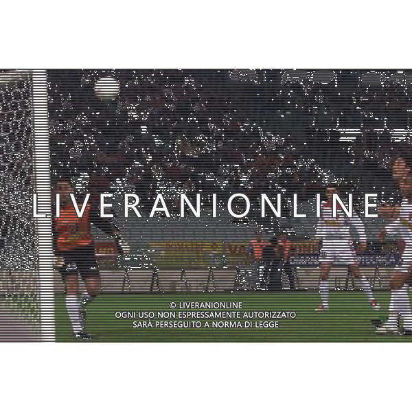 ROMA 24/09/03 COPPA UEFA ROMA-VARDAR SKOPJE NELLA FOTO: GOL DELLAS* FOTO TERRUSO/ AGENZIA ALDO LIVERANI