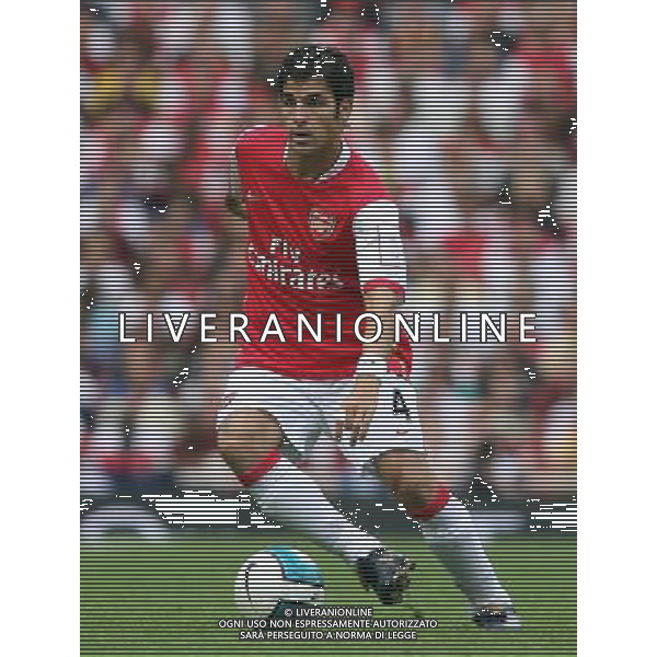 Cesc Fabregas in action , Arsenal v Inter Milan , Emirates Cup, The Emirates Stadium, London, Date 280707, Picture by Ian Kington mobile 07884001265, (IPS PHOTO AGENCY) - 21 Delisle road - London SE28 0JD- tel: 020 88 55 1 008 - fax: 020 88 55 1037 - ISDN: 020 88 55 1039 English Premier and Football League images are only to be used in an editorial context, images are not allowed to be published on another internet site unless a licence has been obtained from DataCo Ltd +44 207 864 9121. AG ALDO LIVERANI