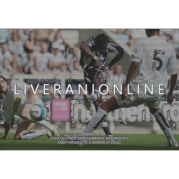 Newcastle\'s Obafemi Martins has a shot on goal during their pre-season friendly soccer match at St James\' Park, Newcastle, England.Sunday July. 29, 2007. IPS PHOTO ag aldo liverani