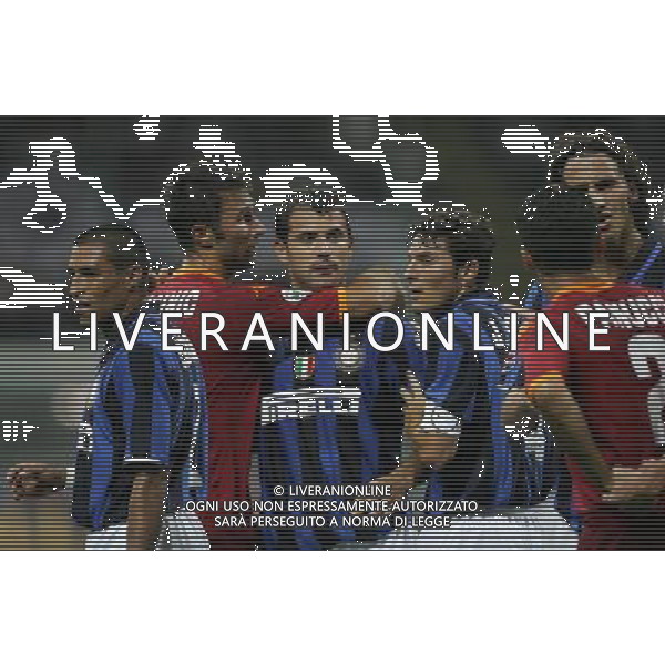 Inter - Roma SuperCoppa Italiana Milano 19/08/2007 nella foto discussione tra cristian panucci e dejan stankovic ph Ag. Aldo Liverani