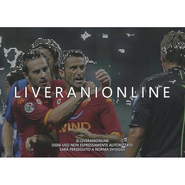 Inter - Roma SuperCoppa Italiana Milano 19/08/2007 nella foto discussione tra cristian panucci e dejan stankovic ph Ag. Aldo Liverani