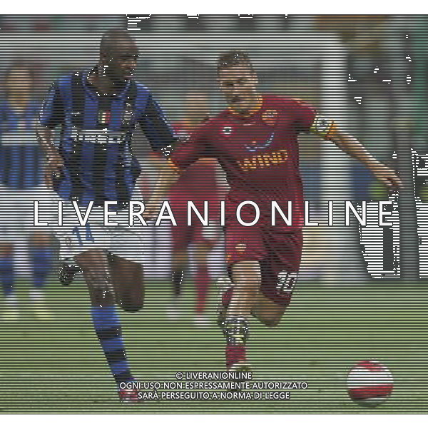 Inter - Roma SuperCoppa Italiana Milano 19/08/2007 nella foto patrick vieira e francesco totti ph Ag. Aldo Liverani