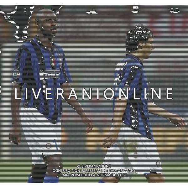Milano 19 agosto 2007 Inter-Roma Supercoppa Italiana 2007 nella foto: la delusione di Burdisso Nicolas e Vieira Patrick foto Andry / Ag. Aldo Liverani