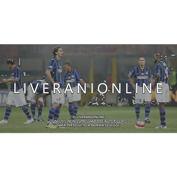 Milano 19 agosto 2007 Inter-Roma Supercoppa Italiana 2007 nella foto: la delusione dei giocatori dell\'inter foto Andry / Ag. Aldo Liverani