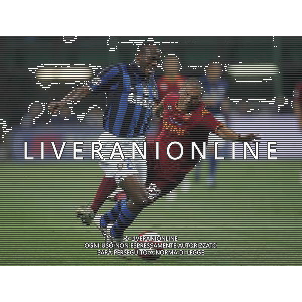 Milano 19/08/2007 Supercoppa Italiana 2007 inter-roma 0:1 nella foto suazo e tonetto ph marco luzzani/ag aldo liverani s.a.s.