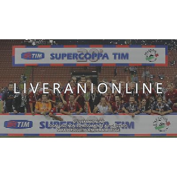 Milano 19/08/2007 Supercoppa Italiana 2007 inter-roma 0:1 nella foto roma con la coppa ph marco luzzani/ag aldo liverani s.a.s.