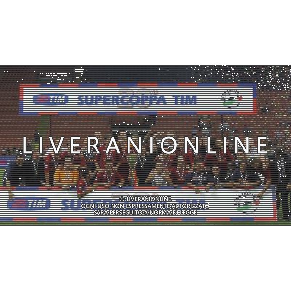 Milano 19/08/2007 Supercoppa Italiana 2007 inter-roma 0:1 nella foto roma con la coppa ph marco luzzani/ag aldo liverani s.a.s.
