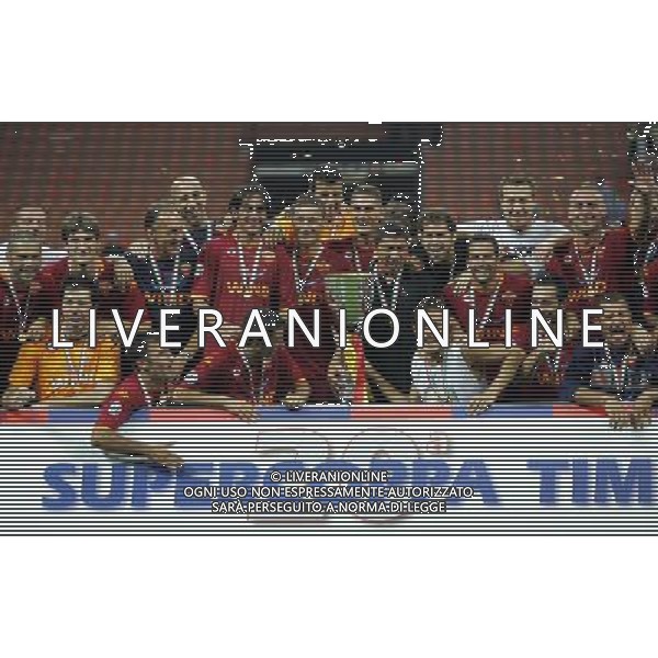 Milano 19/08/2007 Supercoppa Italiana 2007 inter-roma 0:1 nella foto roma con la coppa ph marco luzzani/ag aldo liverani s.a.s.