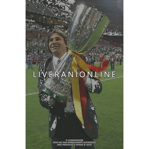 Milano 19/08/2007 Supercoppa Italiana 2007 inter-roma 0:1 nella foto conti bruno con la coppa ph marco luzzani/ag aldo liverani s.a.s.