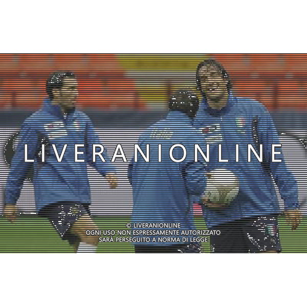 MILANO STADIO SAN SIRO ALLENAMENTO ITALIA 20/08/2007 NELLA FOTO LUCA TONI AG ALDO LIVERANI
