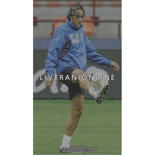 MILANO STADIO SAN SIRO ALLENAMENTO ITALIA 20/08/2007 NELLA FOTO LUCA TONI AG ALDO LIVERANI