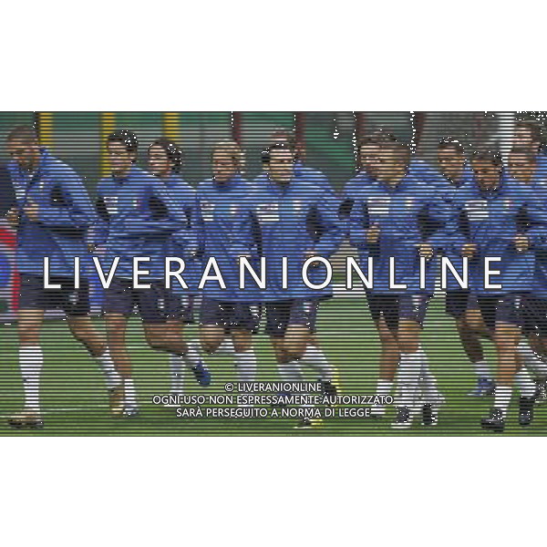 MILANO STADIO SAN SIRO ALLENAMENTO ITALIA 20/08/2007 NELLA FOTO ALLENAMENTO ITALIA AG ALDO LIVERANI