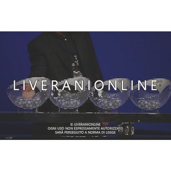 Sorteggio Champions League Monaco Montecarlo 30/08/2007 nella foto le urne ph Luzzani/Ag. Aldo Liverani Sas