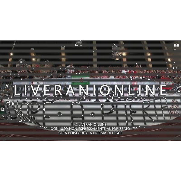 Milan - Siviglia SuperCoppa Europea Monaco Montecarlo 31/08/2007 nella foto striscione dei tifosi per puerta ph Ag. Aldo liverani