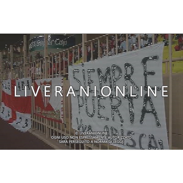 Milan - Siviglia SuperCoppa Europea Monaco Montecarlo 31/08/2007 nella foto striscione dei tifosi per la scomparsa di Antonio Puerta ph Ag. Aldo liverani