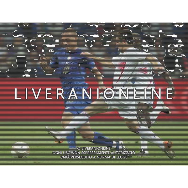Italia - Francia Qualificazioni Europei 2008 08/09/2007 nella foto daniel de rossi e ribery ph Agenzia Aldo Liverani Sas