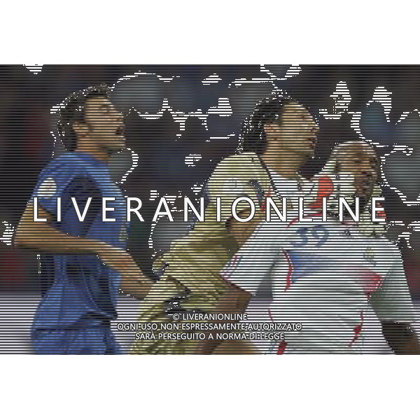 Italia - Francia Qualificazioni Europei 2008 08/09/2007 nella foto andrea barzagli anelka e buffon gianluigi ph Agenzia Aldo Liverani Sas