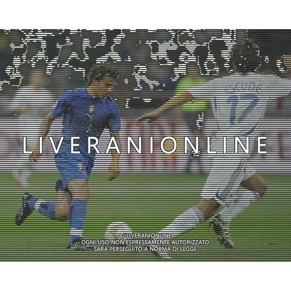 Milano 08-09-2007 Qualificazioni Europei 2008 italia-francia 0:0 nella foto del piero e escude ph marco luzzani/ag aldo liverani s.a.s.