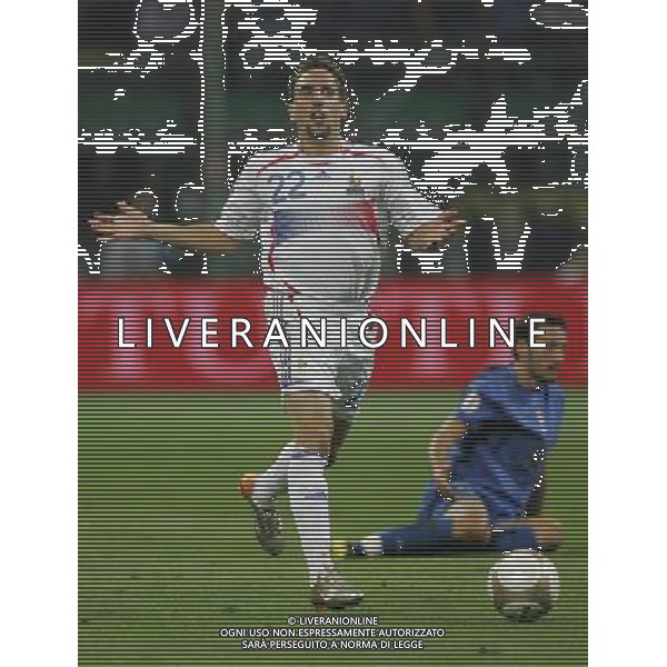 Milano 08-09-2007 Qualificazioni Europei 2008 italia-francia 0:0 nella foto ribery e zambrotta ph marco luzzani/ag aldo liverani s.a.s.