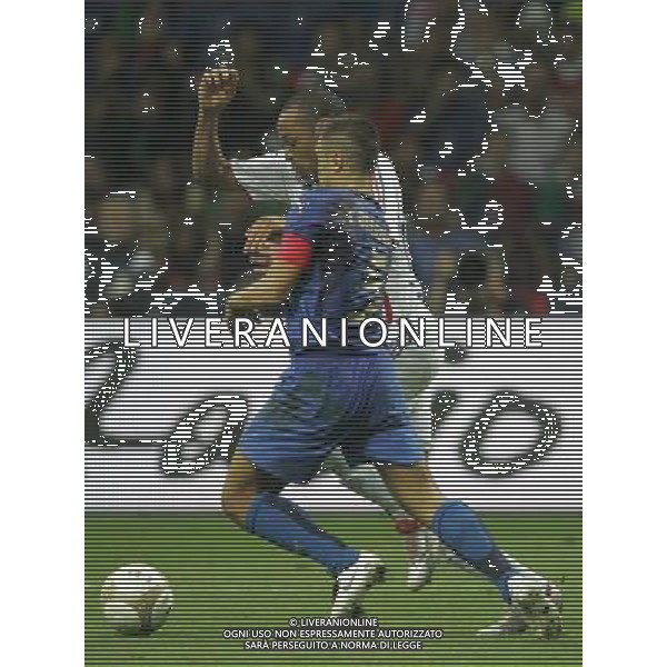 Milano 08-09-2007 Qualificazioni Europei 2008 italia-francia 0:0 nella foto henry thierry e cannavaro fabio ph marco luzzani/ag aldo liverani s.a.s.