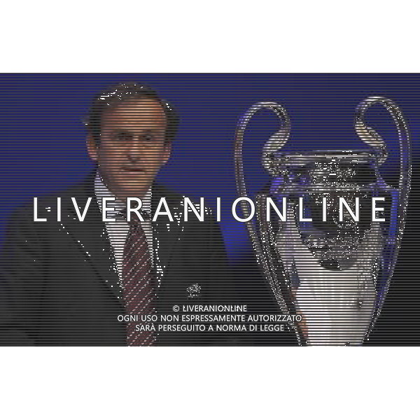 Montecarlo Monaco 30/08/2007 sorteggi champions league 2007/08 nella foto platini michel con la champions league ph marco luzzani/ag aldo liverani s.a.s.