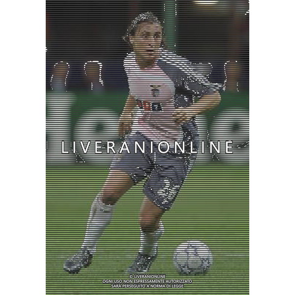 Milano 18/09/2007 champions league 2007/08 milan-benfica 2:1 nella foto cristian rodriguez ph marco luzzani/ag aldo liverani s.a.s.