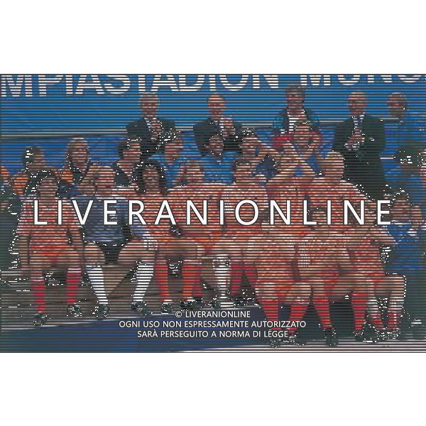 FORMAZIONE DELL\' OLANDA VINCITRICE DEGLI EUROPEI DI CALCIO 1988 PH GPG/AG. ALDO LIVERANI SAS =============================== ATTENTION THIS PICTURES IS ONLY FOR ITALIAN MARKET =============================== 