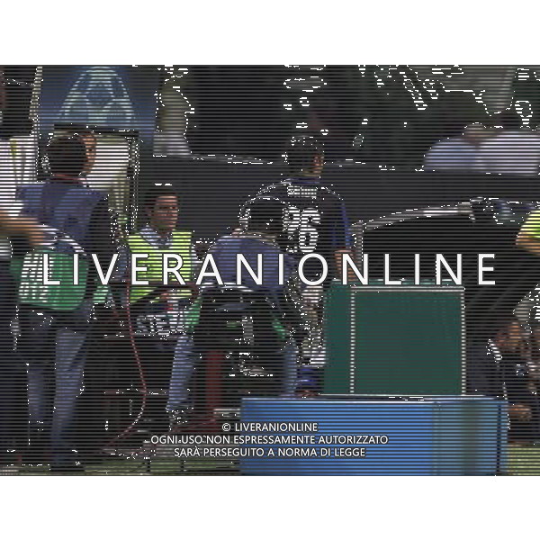 Inter - Psv Eindhoven Champions League 02/10/2007 nella foto christian chivu lascia il campo dopo l\'espulsione ph luzzani/Ag. Aldo Liverani Sas