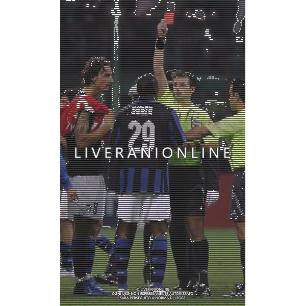 Inter - Psv Eindhoven Champions League 02/10/2007 nella foto espulsione di david suazo a partita finita ph luzzani/Ag. Aldo Liverani Sas