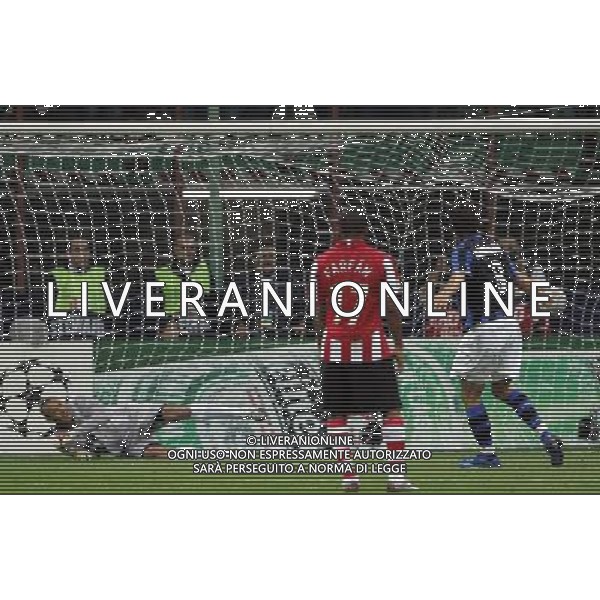 Milano 02-10-2007 Champions League 2007/08 inter-psv eindhoven nella foto rigore ibrahimovic ph marco luzzani/ag aldo liverani s.a.s.