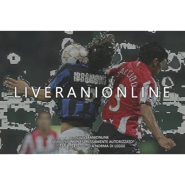 Milano 02-10-2007 Champions League 2007/08 inter-psv eindhoven nella foto ibrahimovic e salcido ph marco luzzani/ag aldo liverani s.a.s.