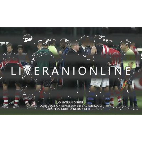 Milano 02-10-2007 Champions League 2007/08 inter-psv eindhoven nella foto espulsione suazo david ph marco luzzani/ag aldo liverani s.a.s.