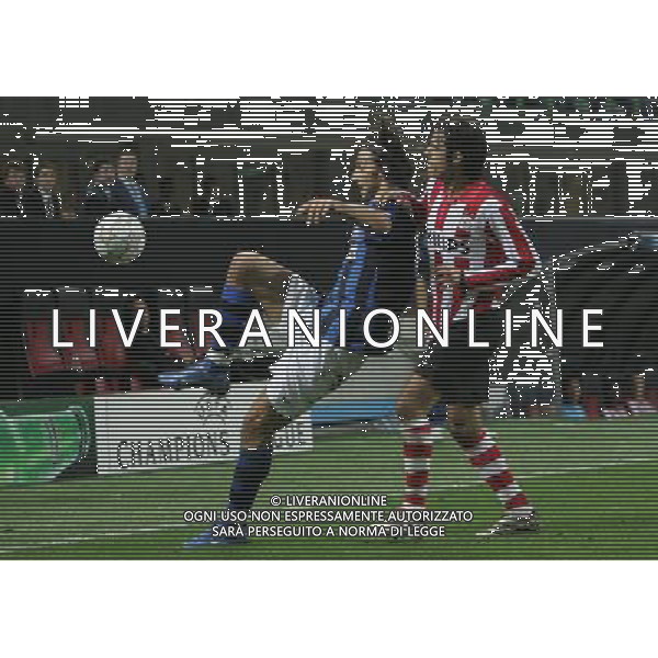 Milano 02-10-2007 Champions League 2007/08 inter-psv eindhoven nella foto ibrahimovic e perez ph marco luzzani/ag aldo liverani s.a.s.