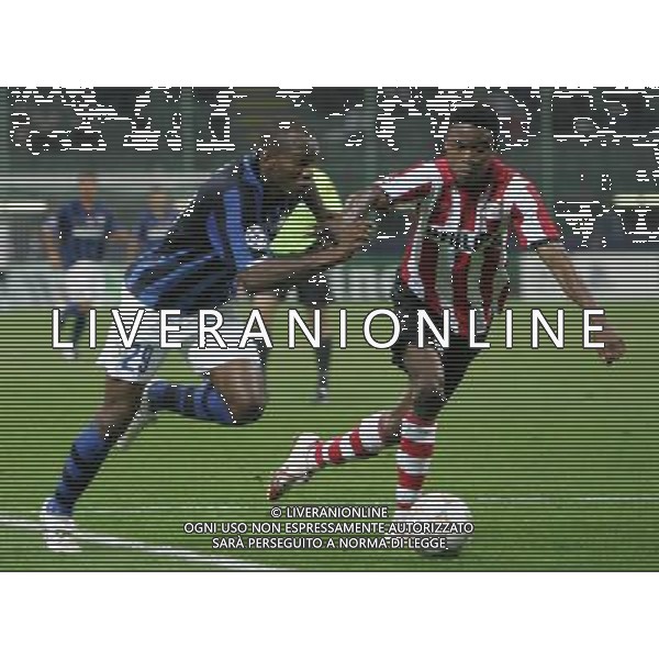 Milano 02-10-2007 Champions League 2007/08 inter-psv eindhoven nella foto suazo e addo ph marco luzzani/ag aldo liverani s.a.s.