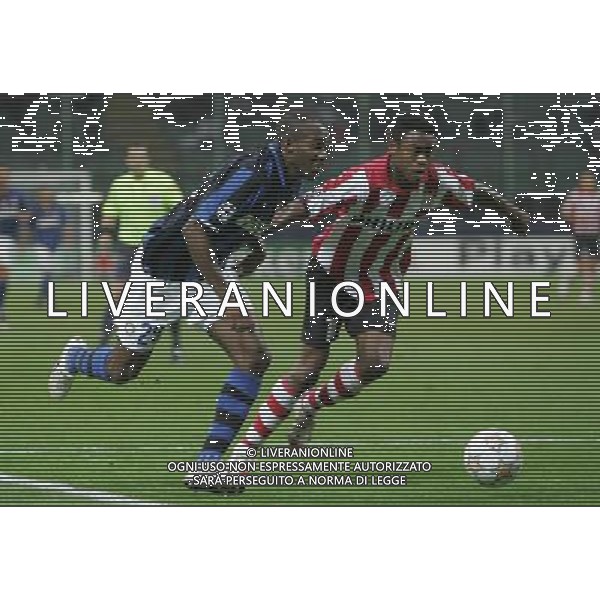 Milano 02-10-2007 Champions League 2007/08 inter-psv eindhoven nella foto suazo e addo ph marco luzzani/ag aldo liverani s.a.s.