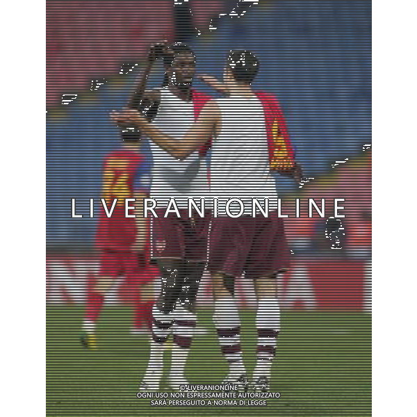 Steaua Bucarest - Arsenal, Champions League, Group H, Steaua Stadium Bucharest Romania 02/10/2007 nella foto esultanza a fine gara di Robin van Persie e Emmanuel Adebayor Picture by Ian Kington(IPS PHOTO AGENCY)/Ag. Aldo Liverani Sas 