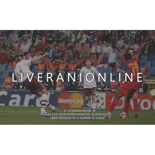 Steaua Bucarest - Arsenal, Champions League, Group H, Steaua Stadium Bucharest Romania 02/10/2007 nella foto il gol di Robin van Persie del 0-1 Picture by Ian Kington(IPS PHOTO AGENCY)/Ag. Aldo Liverani Sas 