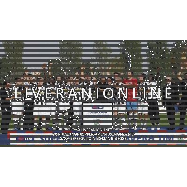 Inter - Juventus Supercoppa Tim Primavera 03/10/2007 nella foto la premiazione della juventus ph Luzzani/Ag. Aldo Liverani Sas