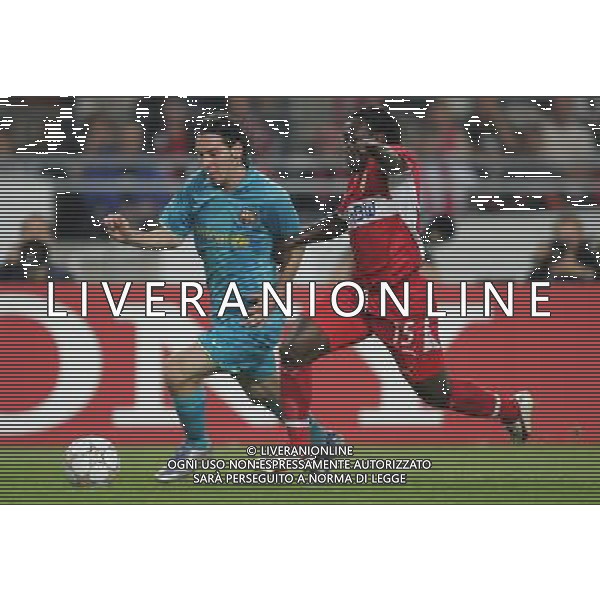 Stoccarda (Germania) 2 ottobre 2007 Stoccarda-Barcellona Champions League 2007/2008 nella foto: Messi Lionel e Boka Arthur foto Andry / Ag. Aldo Liverani