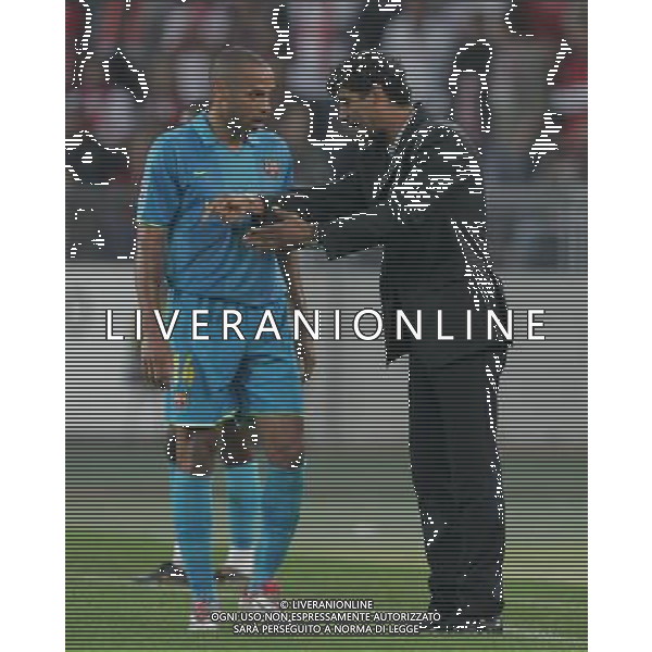 Stoccarda (Germania) 2 ottobre 2007 Stoccarda-Barcellona Champions League 2007/2008 nella foto: Rijkaard Frank con Henry Thierry foto Andry / Ag. Aldo Liverani