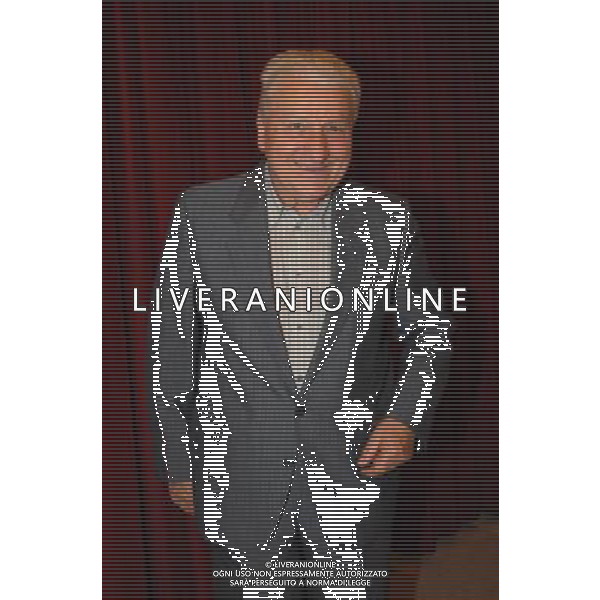 MILANO 8/10/2007 TEATRO MANZONI VIA MANZONI PRESENTAZIONE DELLO SPETTACOLO: -SARTO PER SIGNORA- NELLA FOTO CAMILLO MILLI Ph MARIO ROMANO/AG ALDO LIVERANI