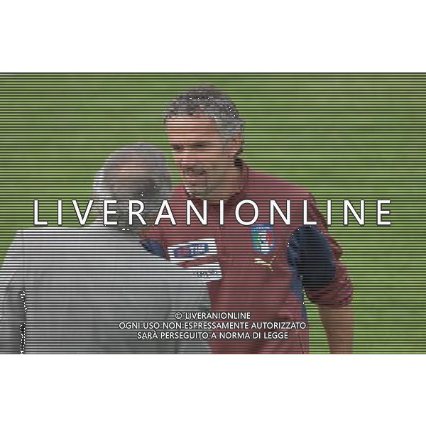 Raduno e Allenamento Nazionale Italiana Coverciano(FI) - 09.10.2007 Nella Foto: Roberto Donadoni saluta Giancarlo Abete Ph.Vitez-Ag. Aldo Liverani