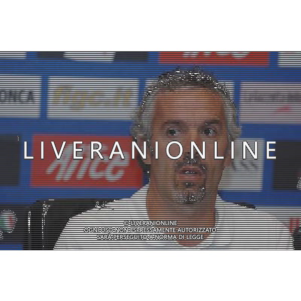 Raduno Nazionale Italiana Coverciano(FI) - 09.10.2007 Nella Foto: Roberto Donadoni in conferenza stampa Ph.Vitez/Ag. Aldo Liverani Sas