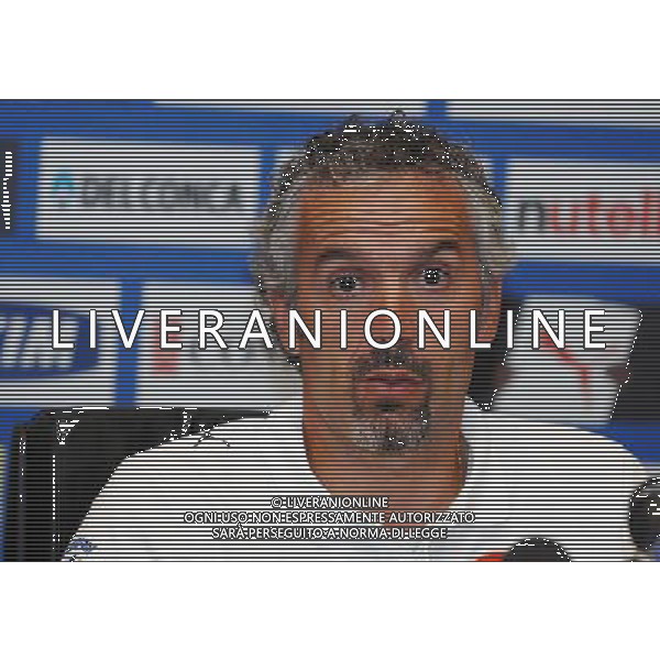 Raduno Nazionale Italiana Coverciano(FI) - 09.10.2007 Nella Foto: Roberto Donadoni in conferenza stampa Ph.Vitez/Ag. Aldo Liverani Sas