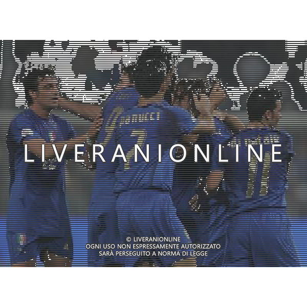 Genova 13 ottobre 2007 Italia-Georgia qualificazioni Euro 2008 nella foto: esultanza italia dopo il gol di Pirlo Andrea foto Andry / Ag. Aldo Liverani