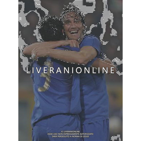 Genova 13 ottobre 2007 Italia-Georgia qualificazioni Euro 2008 nella foto: esultanza di Luca Toni con Fabio Grosso foto Andry / Ag. Aldo Liverani
