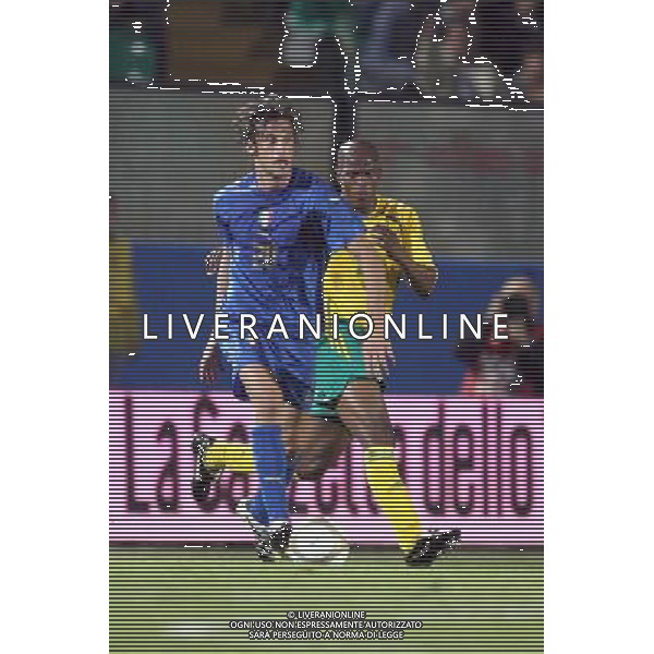 Italia - Sud Africa Amichevole a Siena - 17.10.2007 Nella Foto: Stefano MAURI E NZAMA Ph. Ag. Aldo Liverani Sas