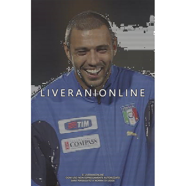 SIENA, 17 OTTOBRE 2007 CALCIO AMICHEVOLE ITALIA SUD AFRICA NELLA FOTO: ANDREA DOSSENA FOTO AG. A. LIVERANI